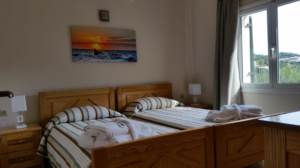 Alipa Beach Apartment Paleokastritsa Zimmer foto